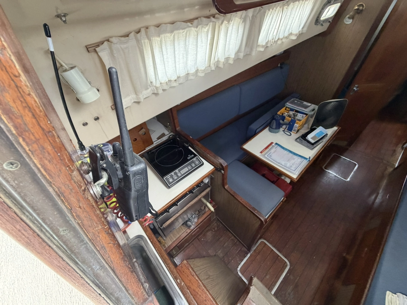 CHAMAR 33ft Allied Yacht For Sale