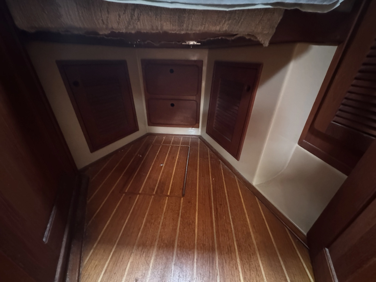 32ft Island Packet Yacht For Sale