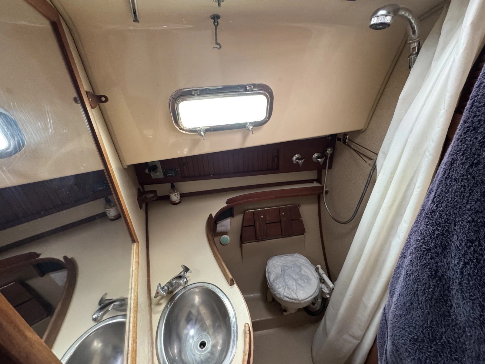 32ft Island Packet Yacht For Sale