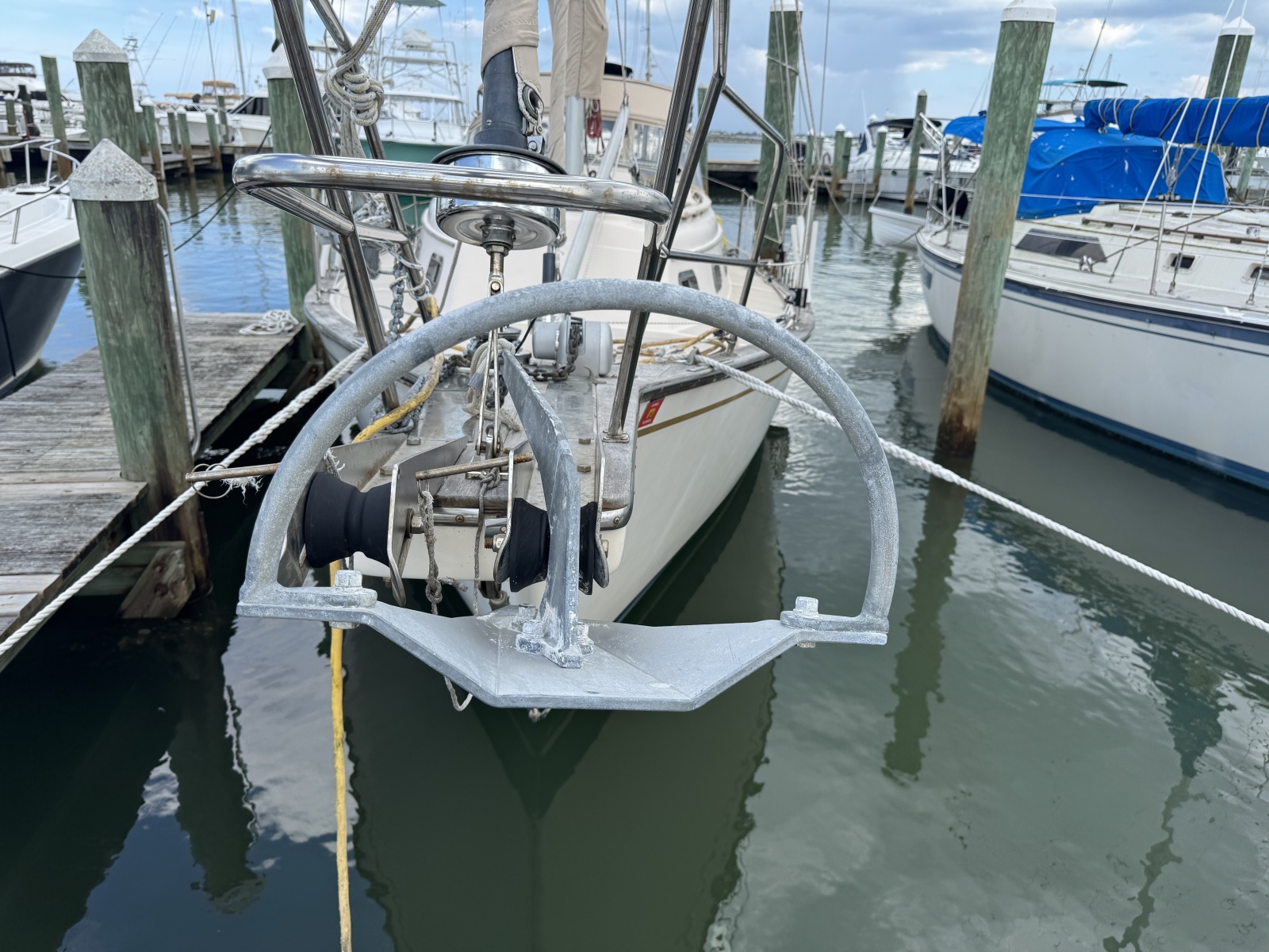 1994 Island Packet 32