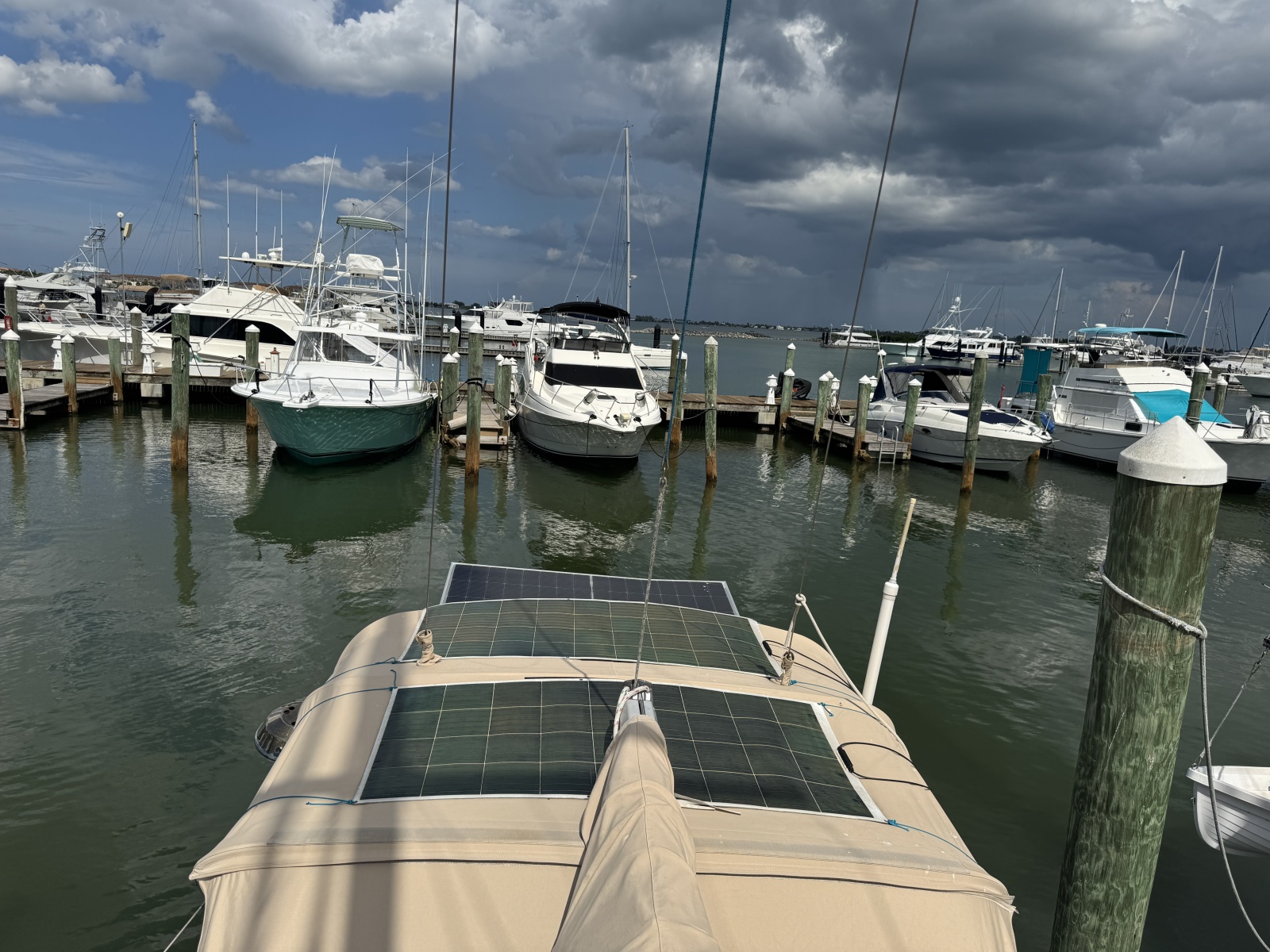 1994 Island Packet 32