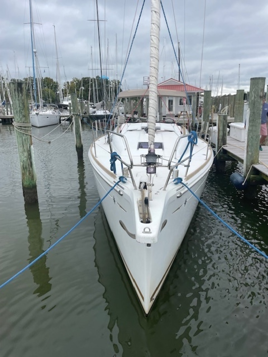2017 Jeanneau 389