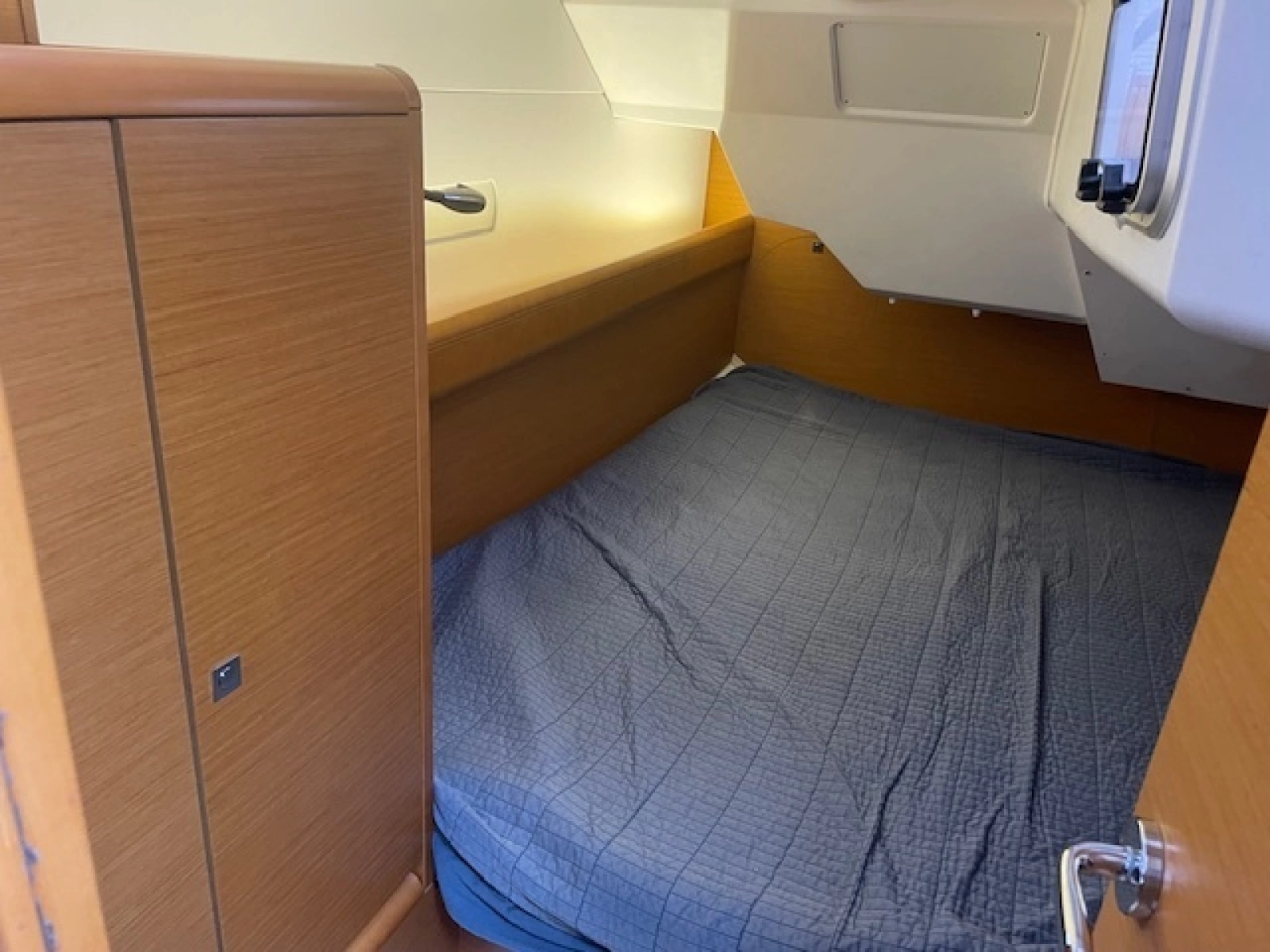2017 Jeanneau 389
