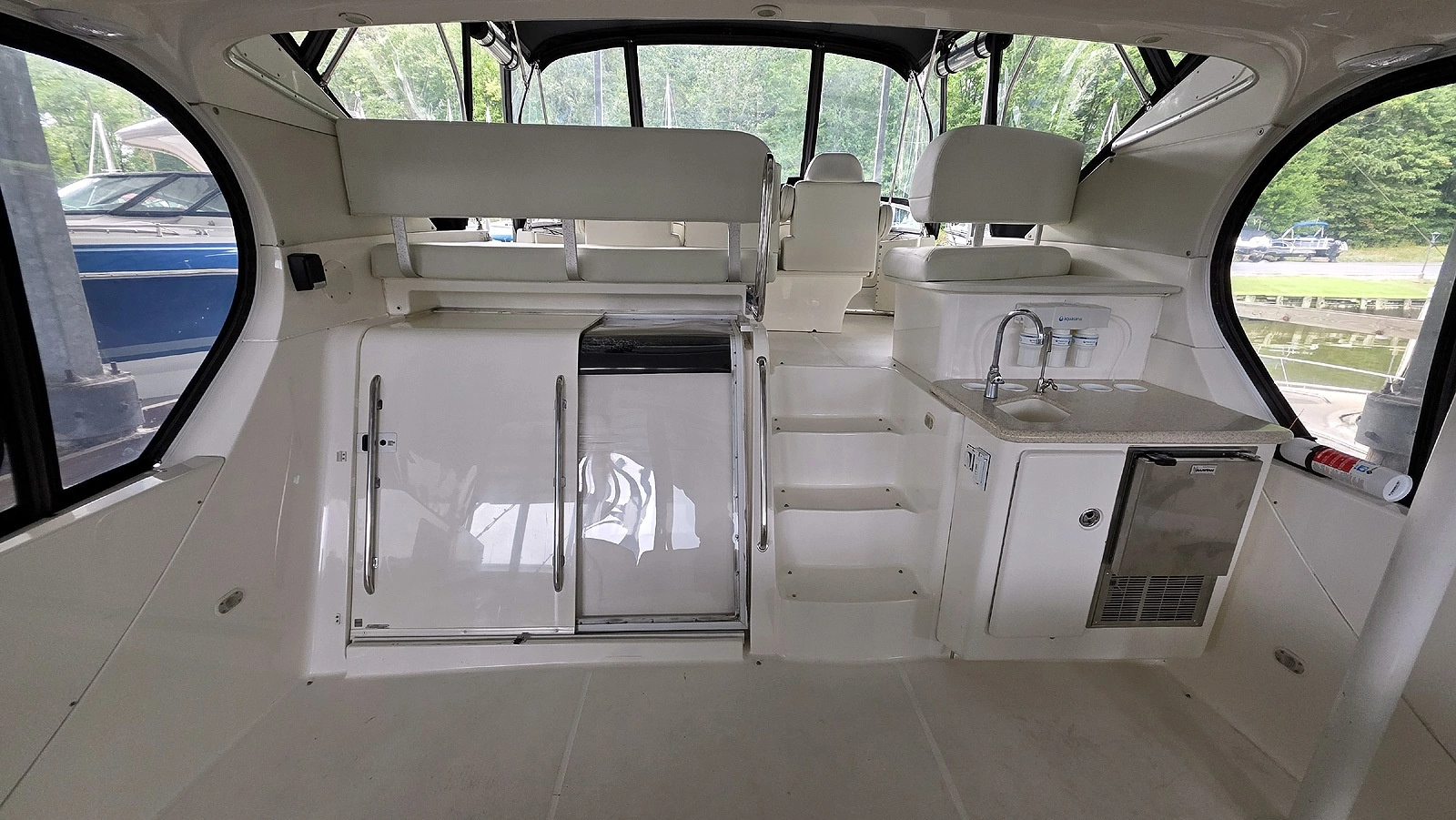 Sundeck Forward