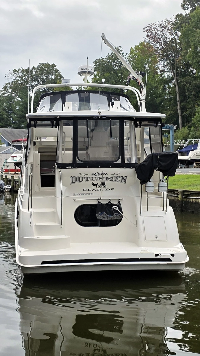 Stern Profile