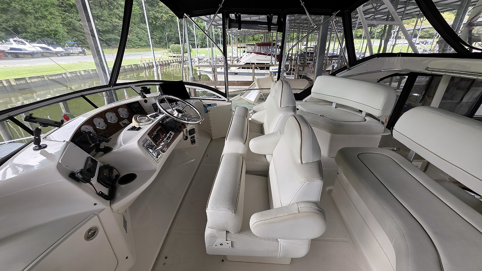 Flybridge Starboard