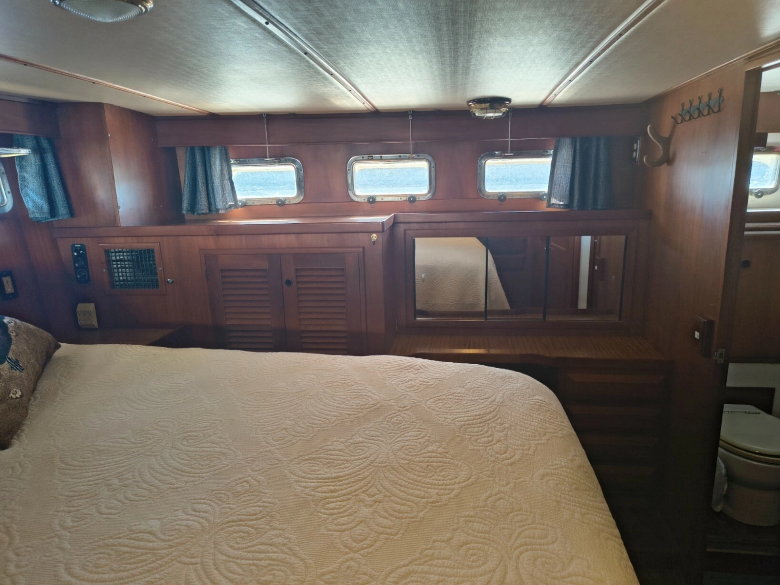 1987 DeFever 