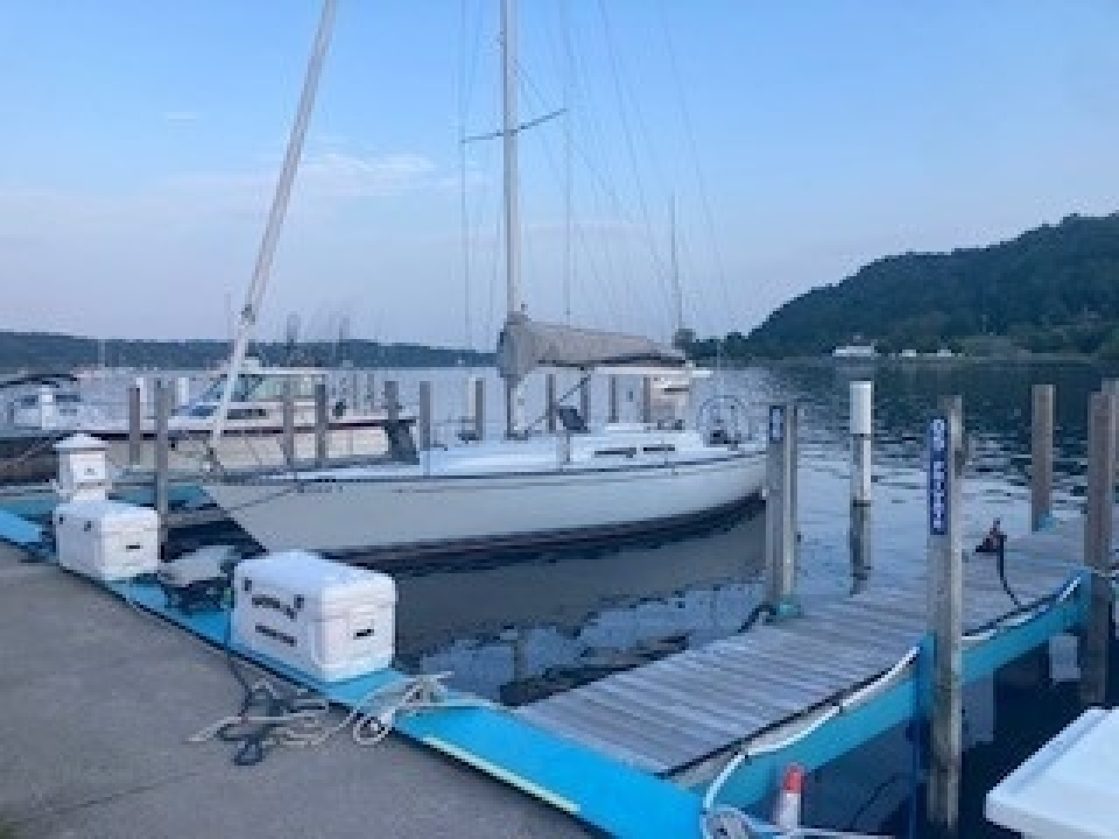 1983 C&C 41