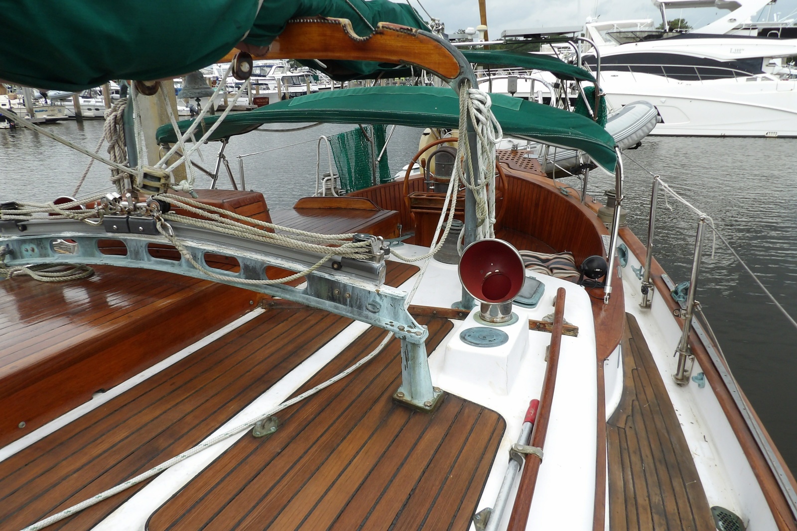 1986 Hans Christian 43 T