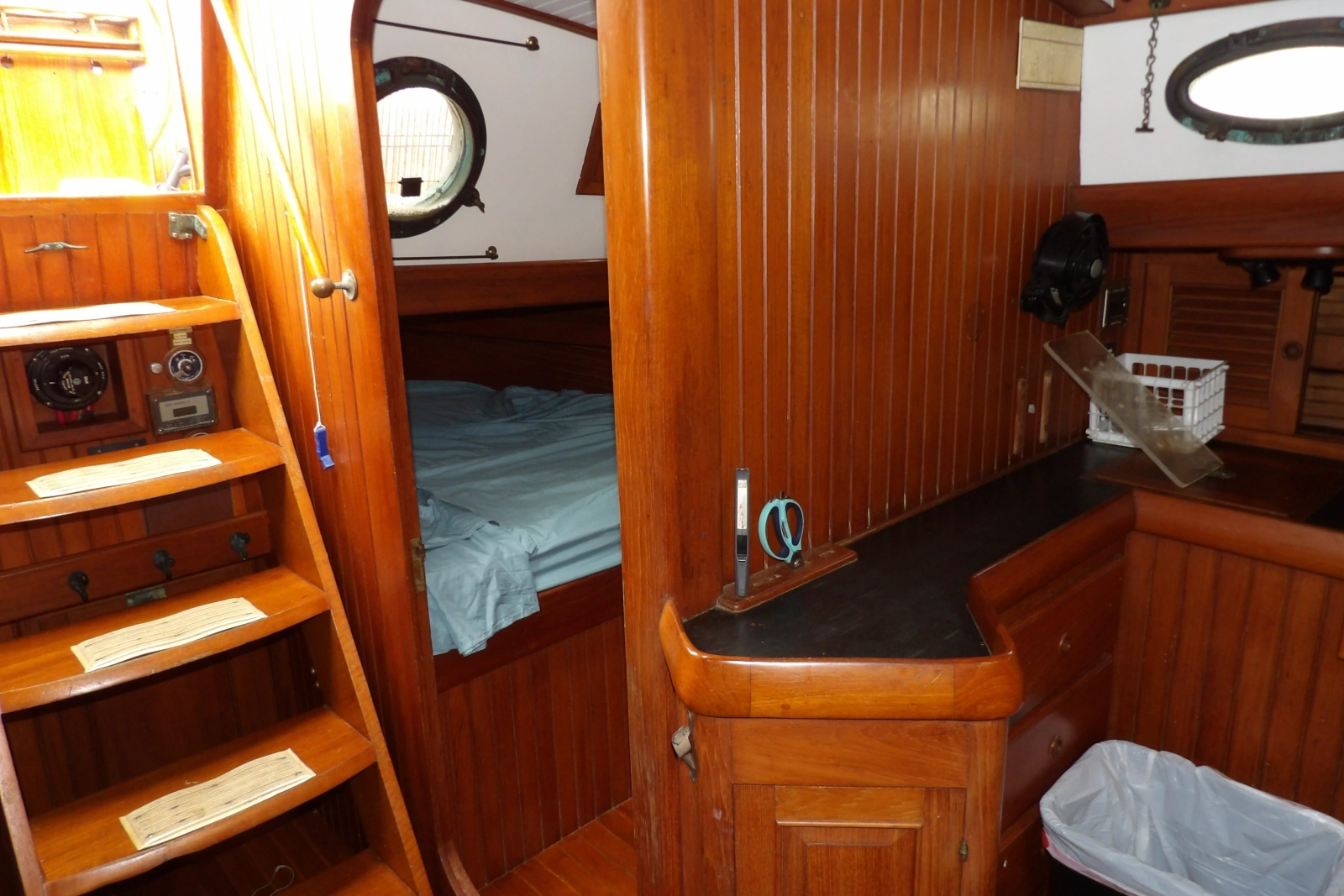 1986 Hans Christian 43 T