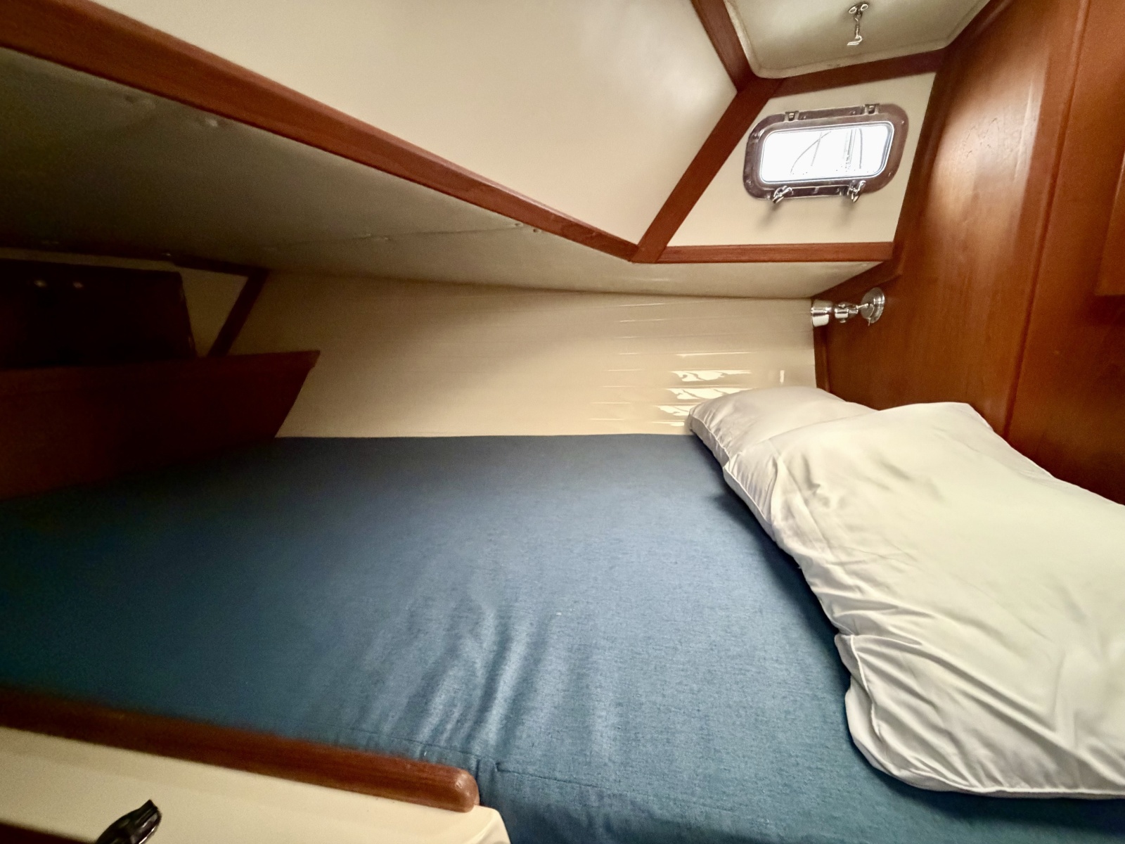 1997 Pacific Seacraft Crealock