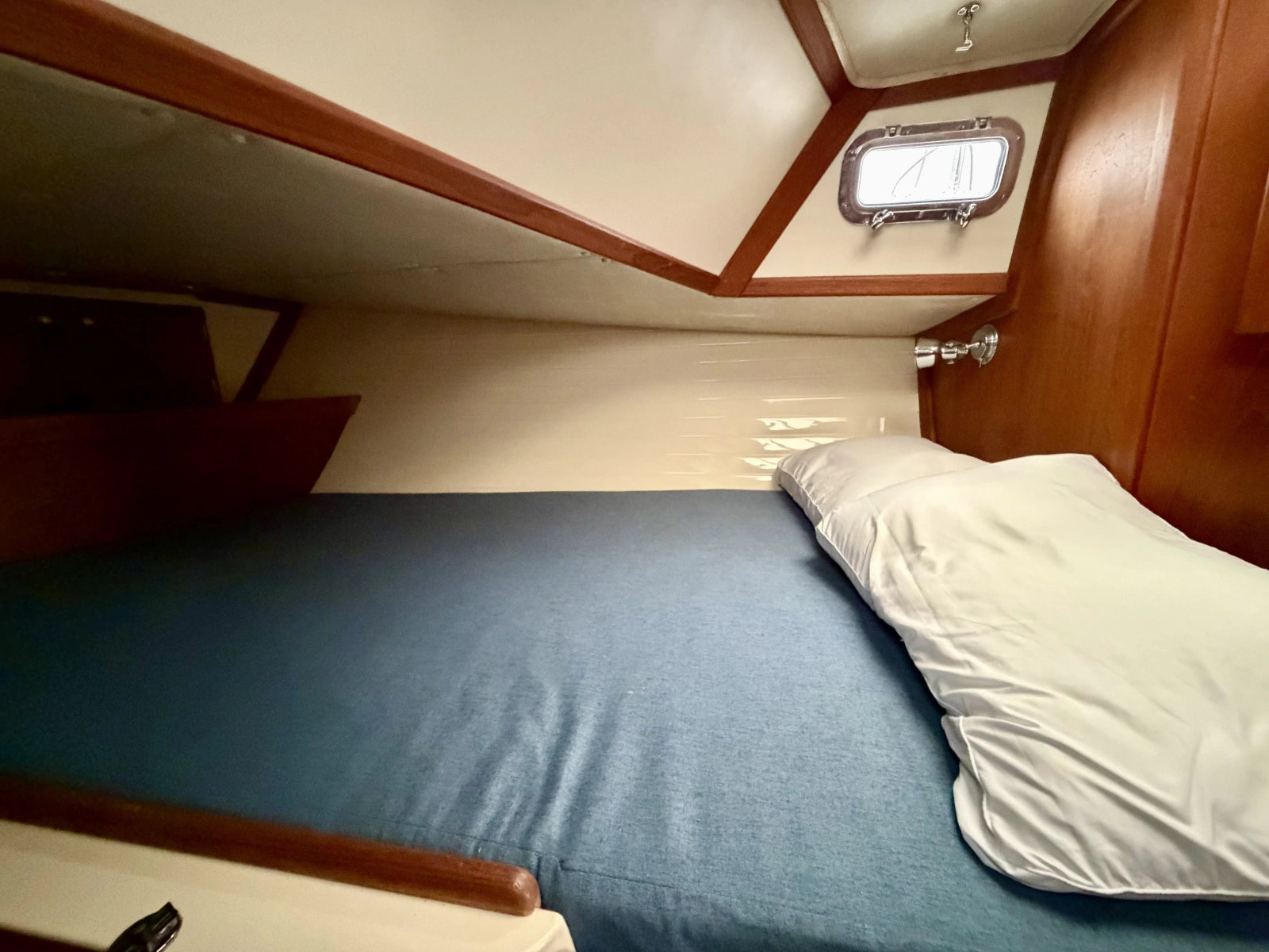 1997 Pacific Seacraft Crealock