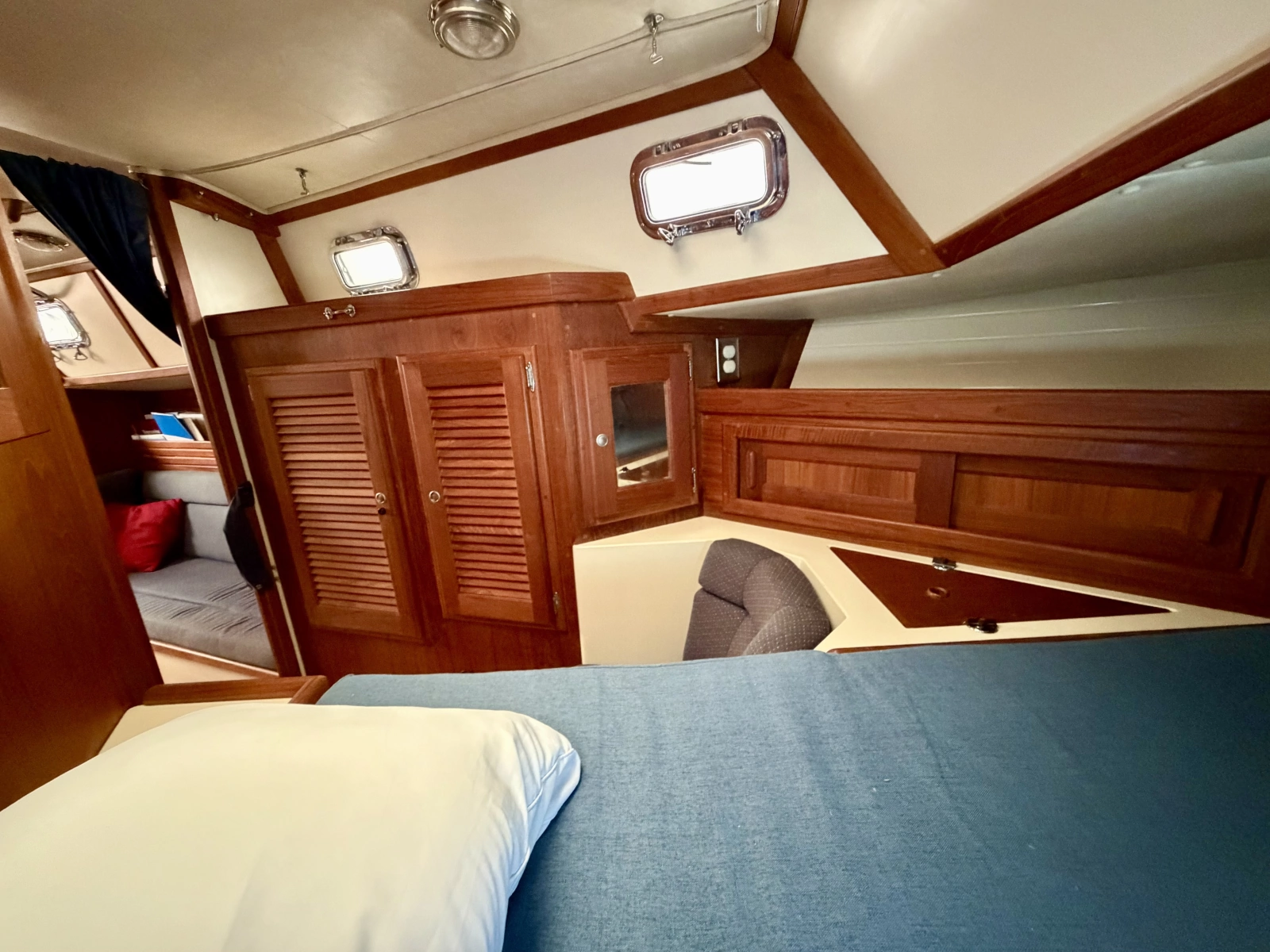 1997 Pacific Seacraft Crealock