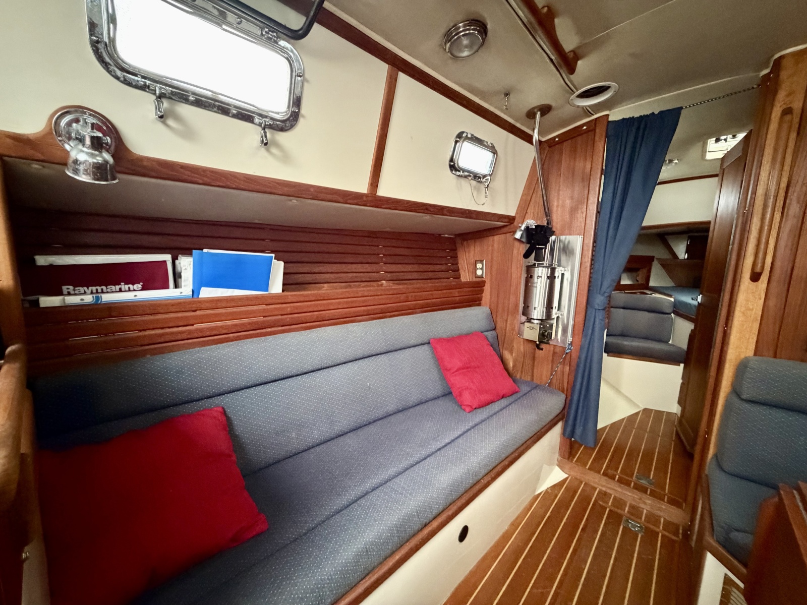 1997 Pacific Seacraft Crealock