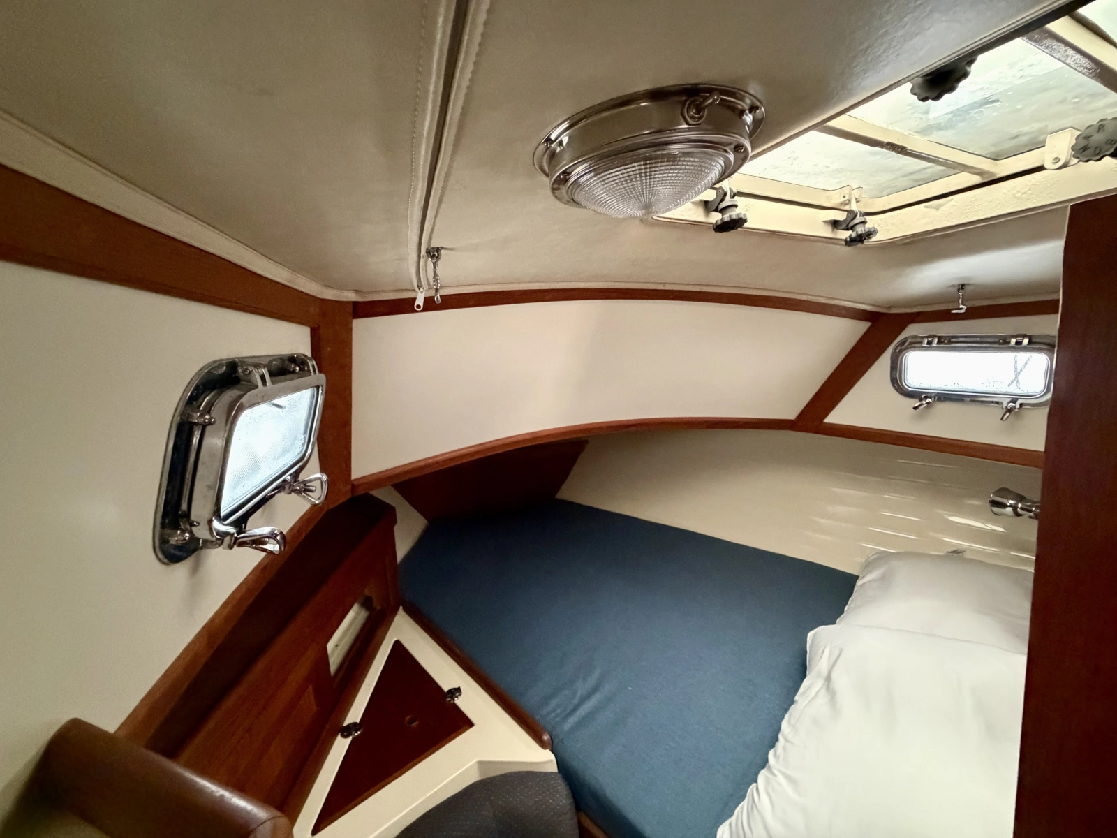 1997 Pacific Seacraft Crealock
