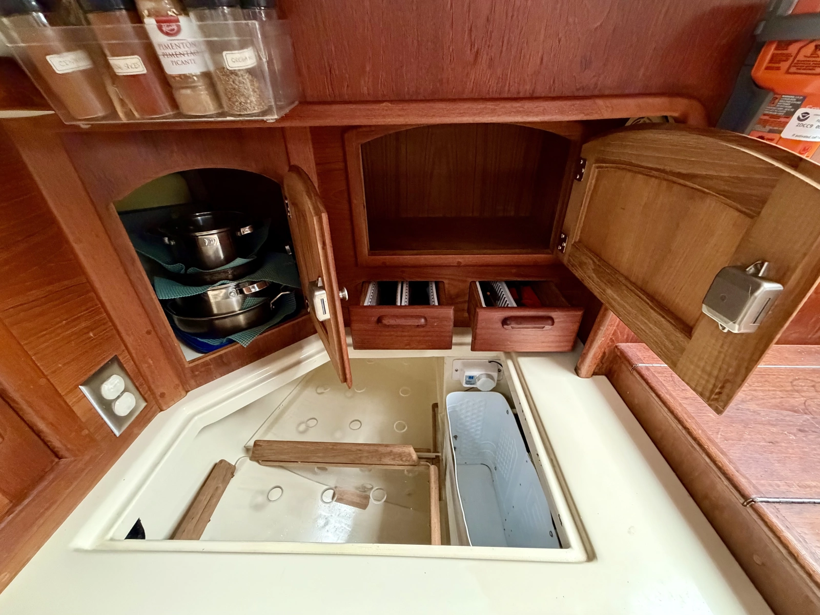 1997 Pacific Seacraft Crealock