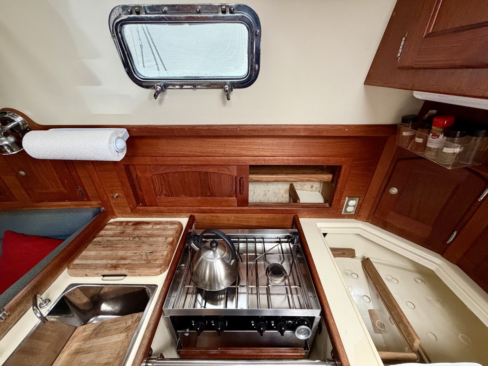 1997 Pacific Seacraft Crealock