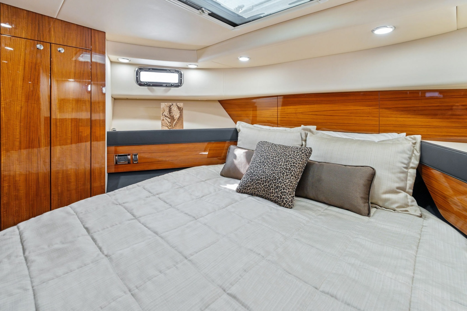 2016 Maritimo M58