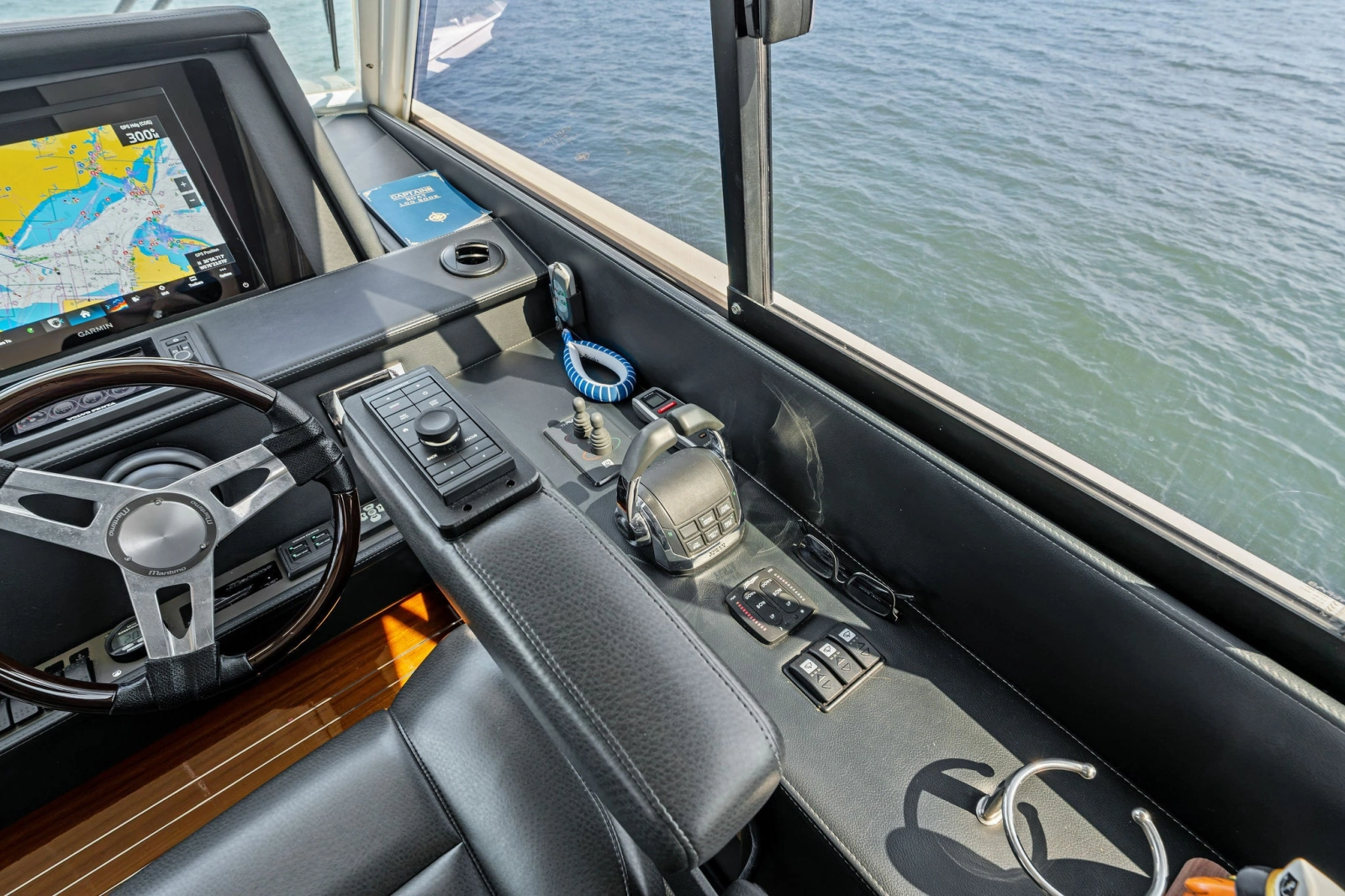 2016 Maritimo M58