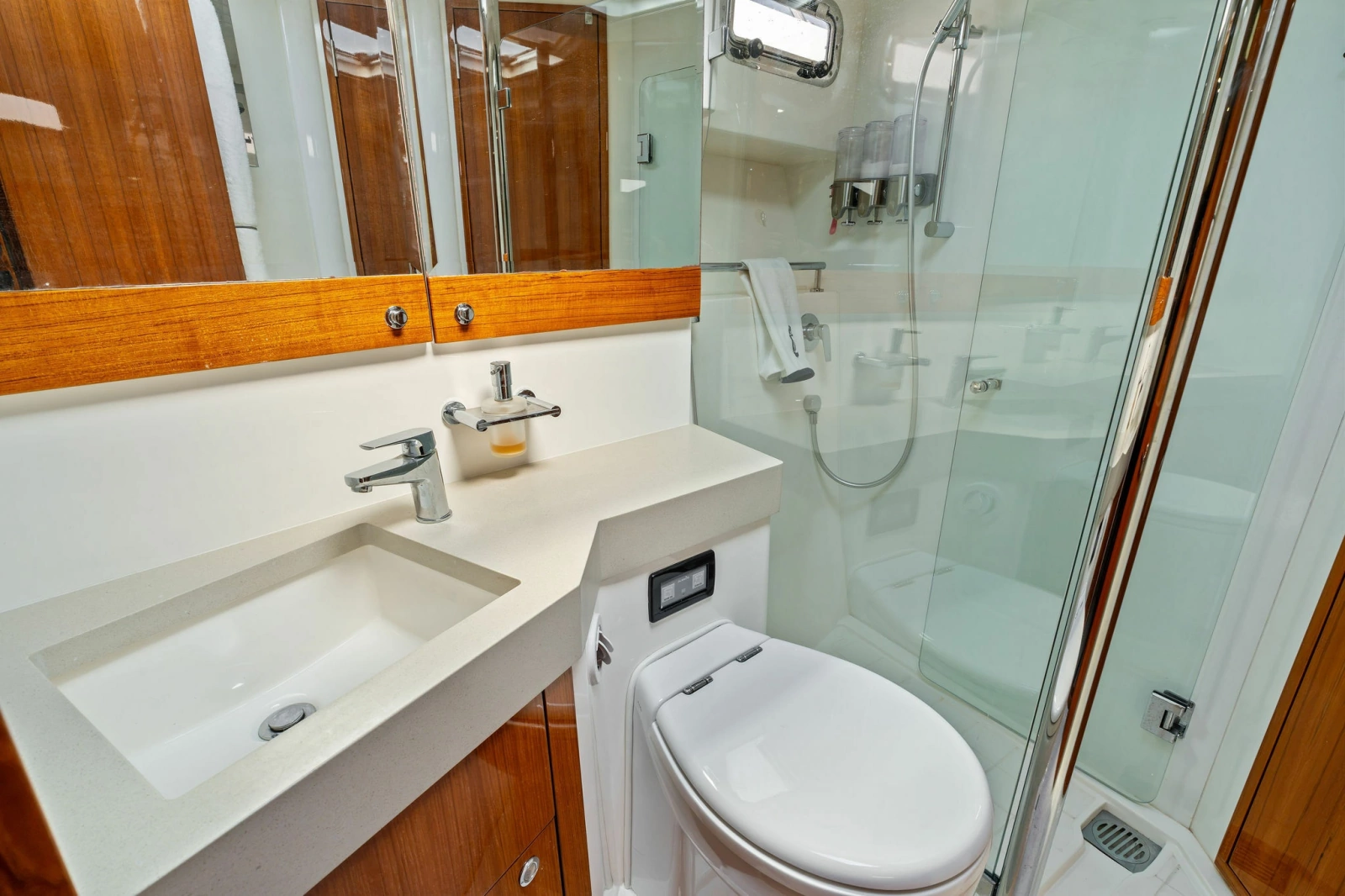 2016 Maritimo M58