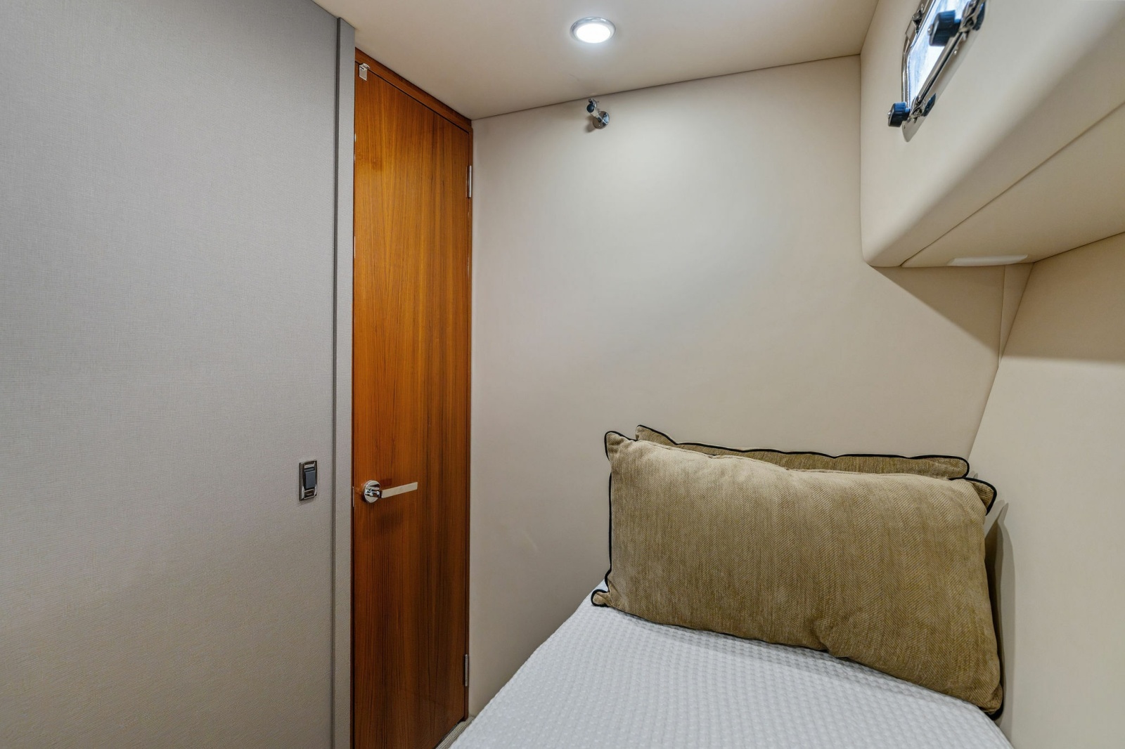 2016 Maritimo M58