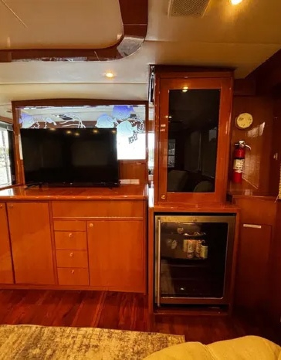 2000 Jefferson Marquessa 56 Cockpit