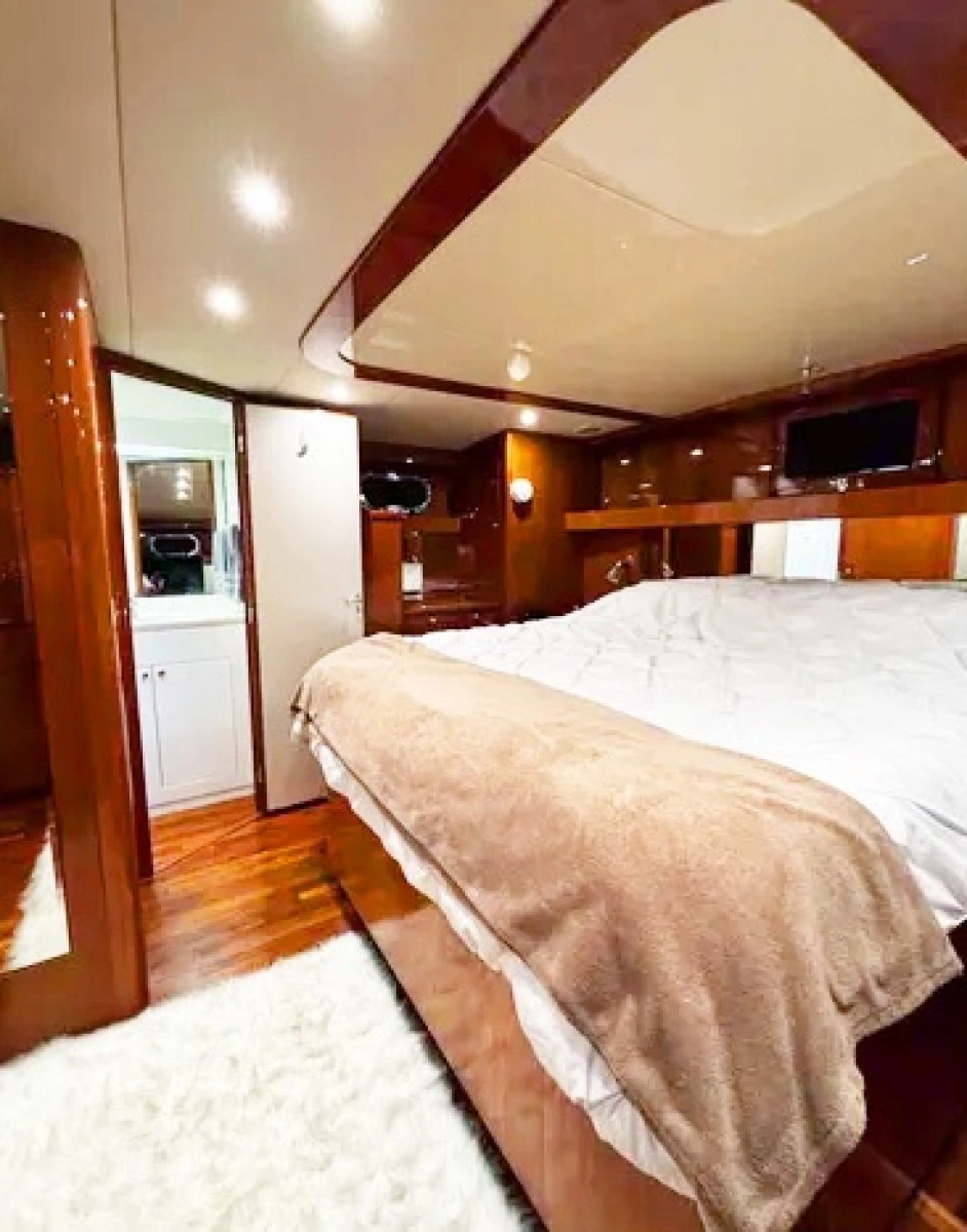 2000 Jefferson Marquessa 56 Cockpit
