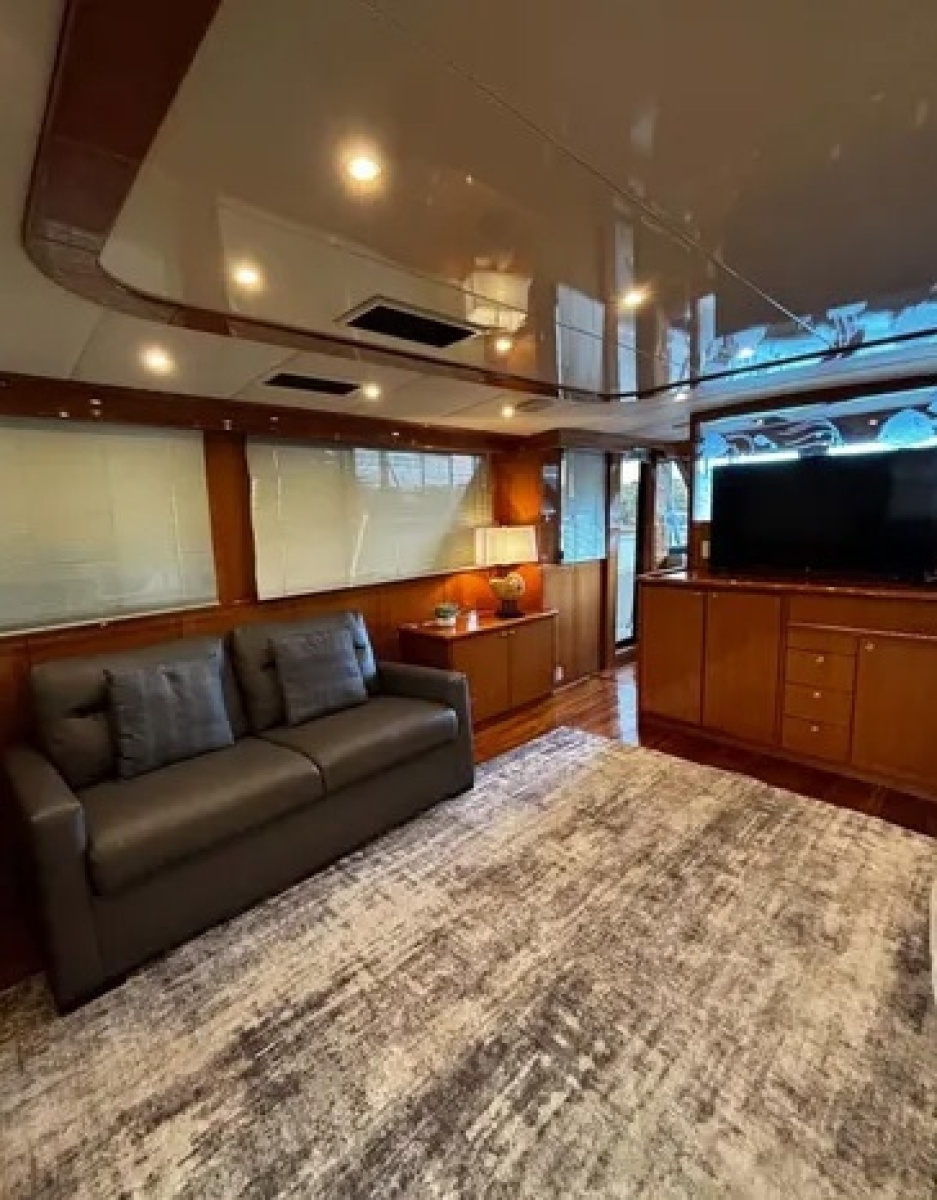 2000 Jefferson Marquessa 56 Cockpit