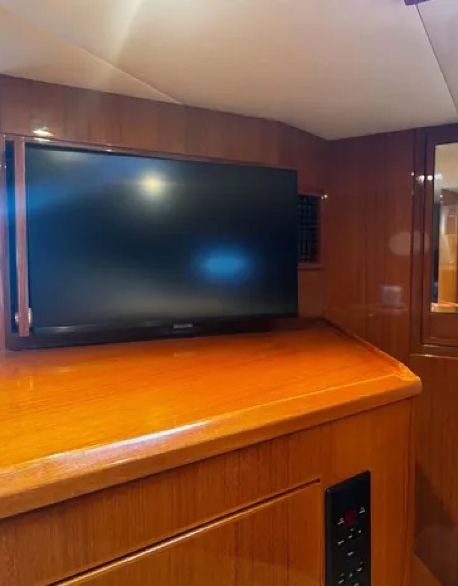 2000 Jefferson Marquessa 56 Cockpit