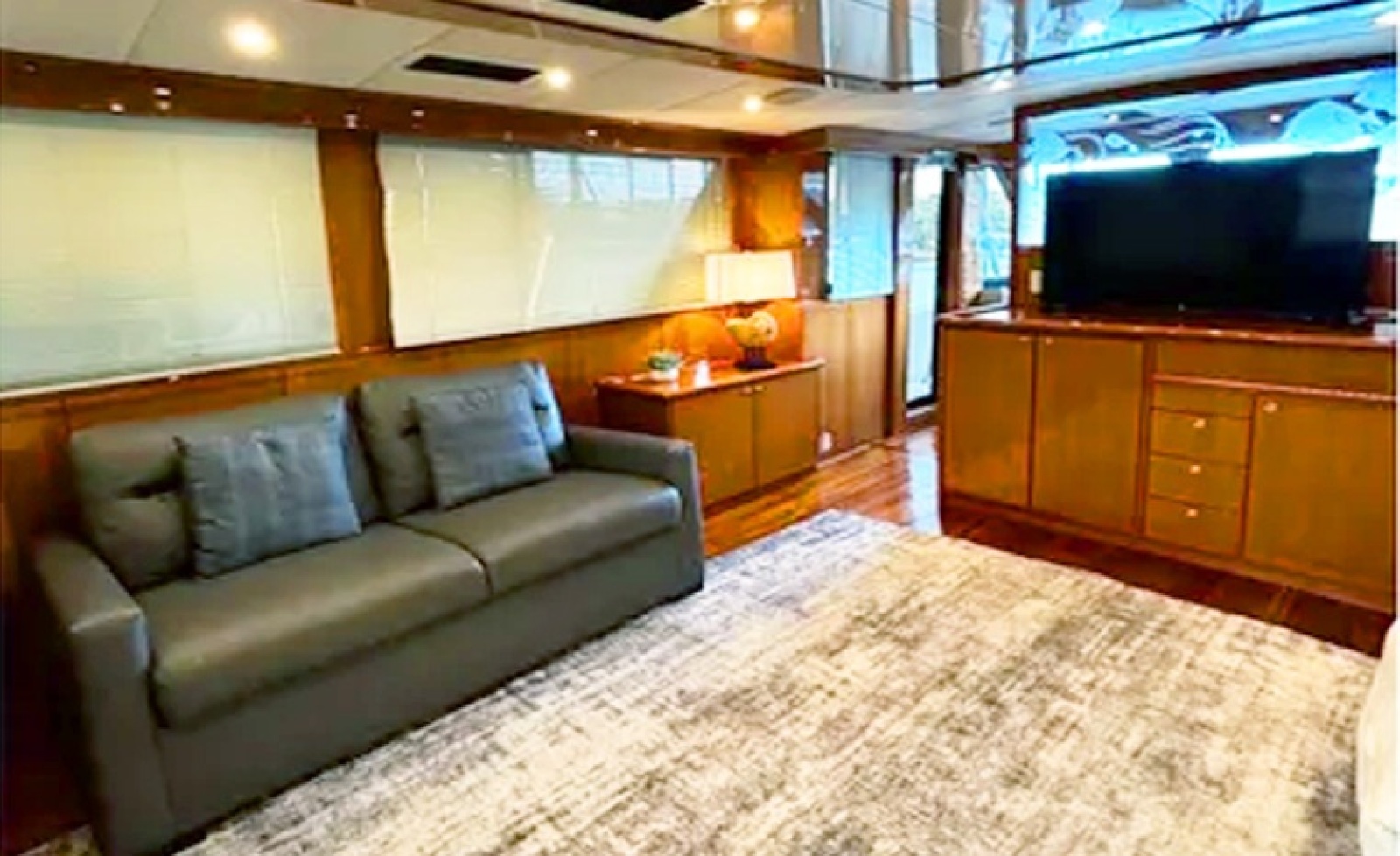 2000 Jefferson Marquessa 56 Cockpit