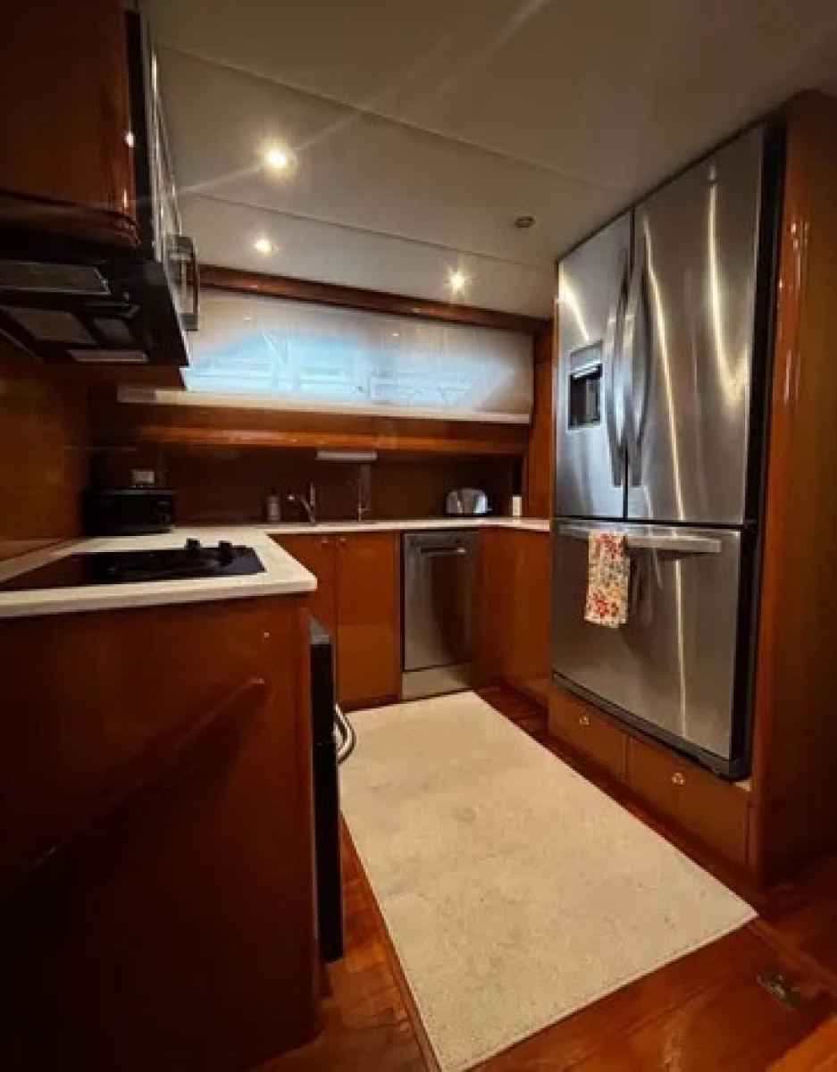2000 Jefferson Marquessa 56 Cockpit