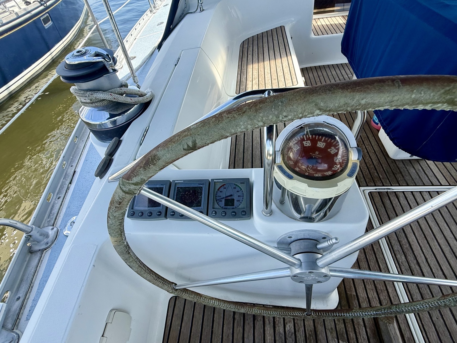 2001 Jeanneau 