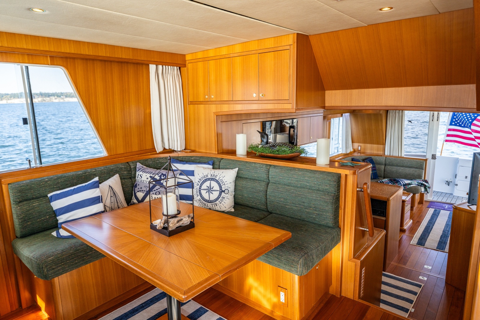 2003 Jefferson 53 Pilothouse