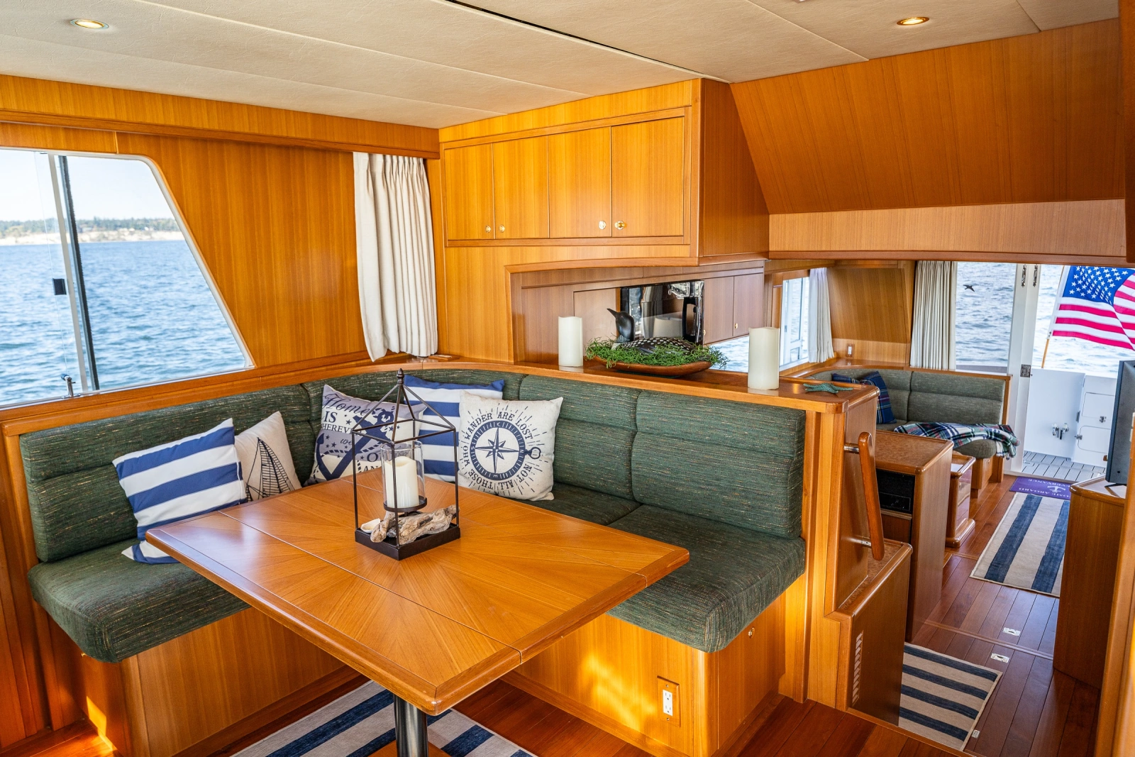 2003 Jefferson 53 Pilothouse