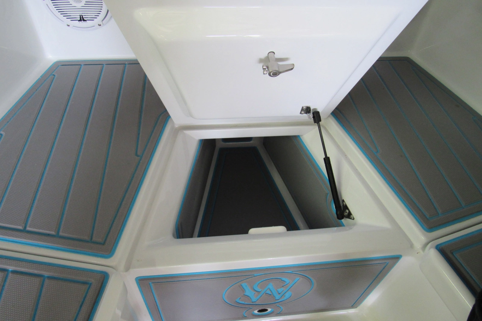 2003 Custom Carolina 31 Grice