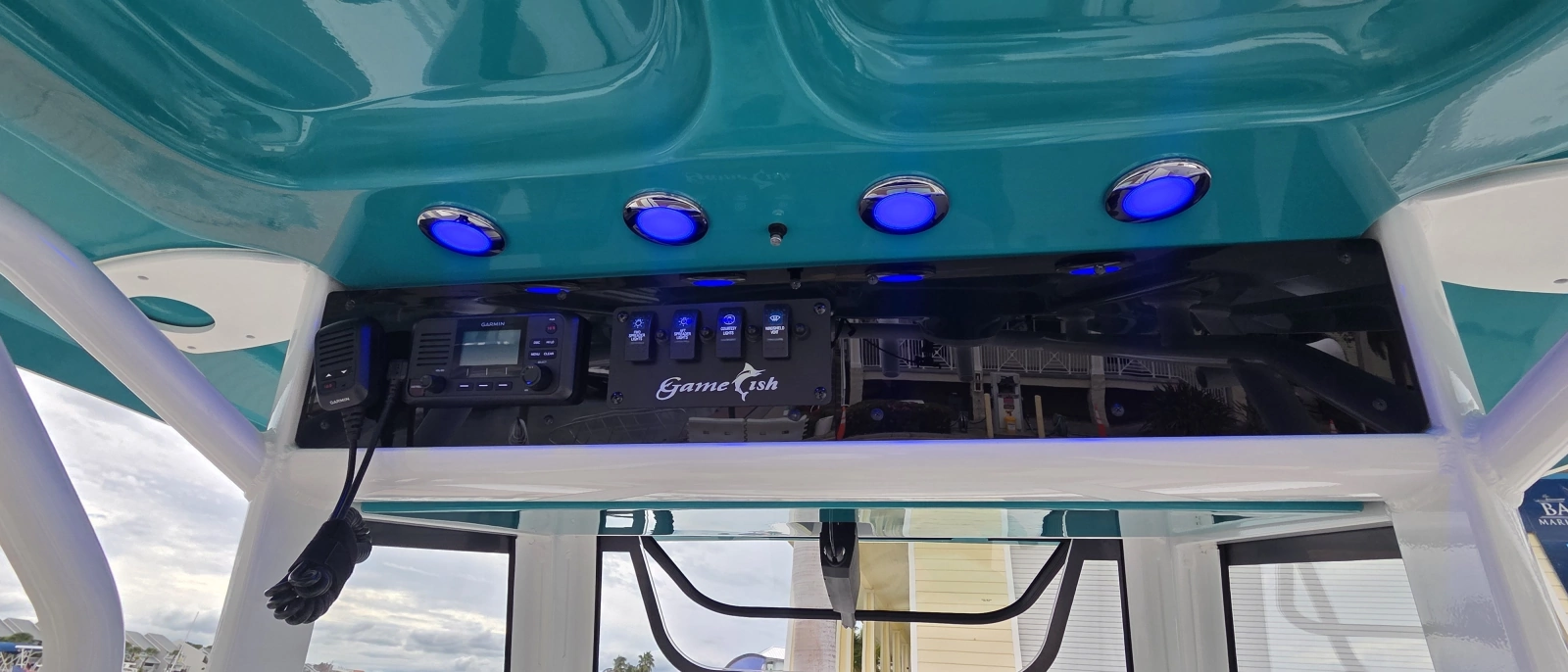 2021 Sea Hunt 27 Gamefish CB