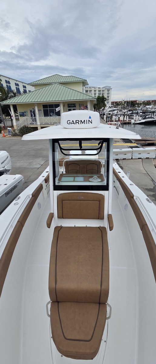 2021 Sea Hunt 27 Gamefish CB