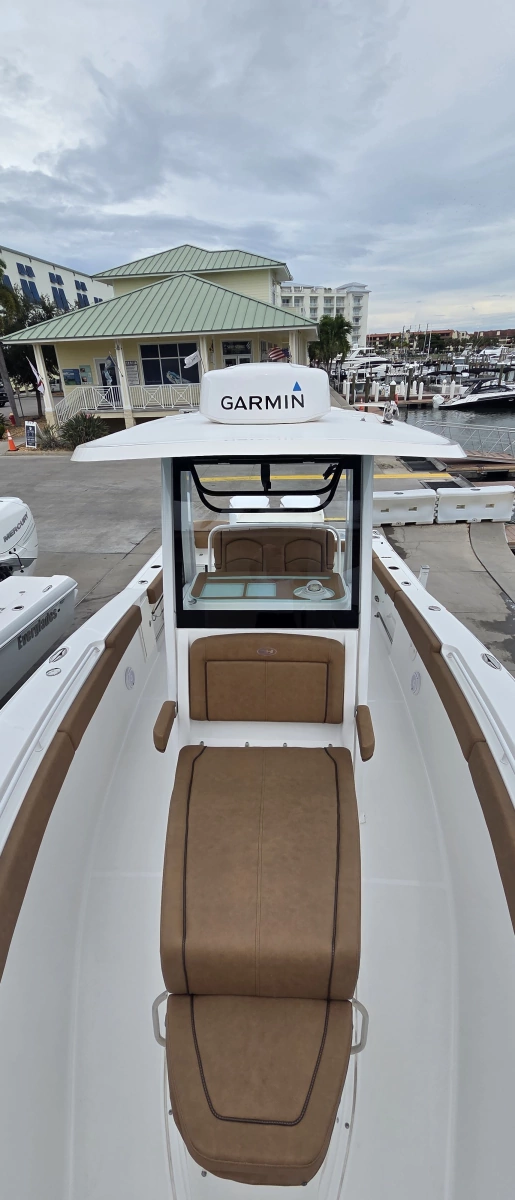2021 Sea Hunt 27 Gamefish CB