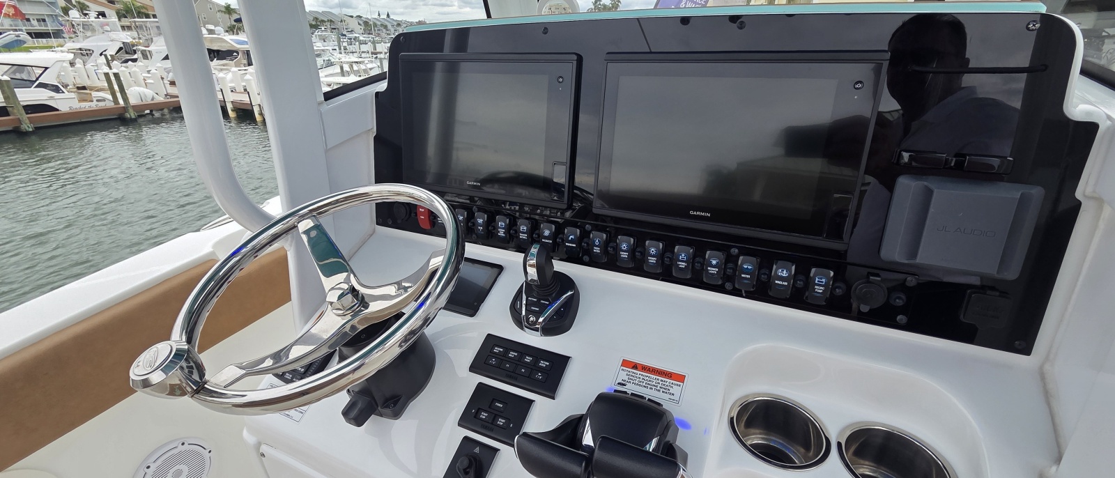 2021 Sea Hunt 27 Gamefish CB