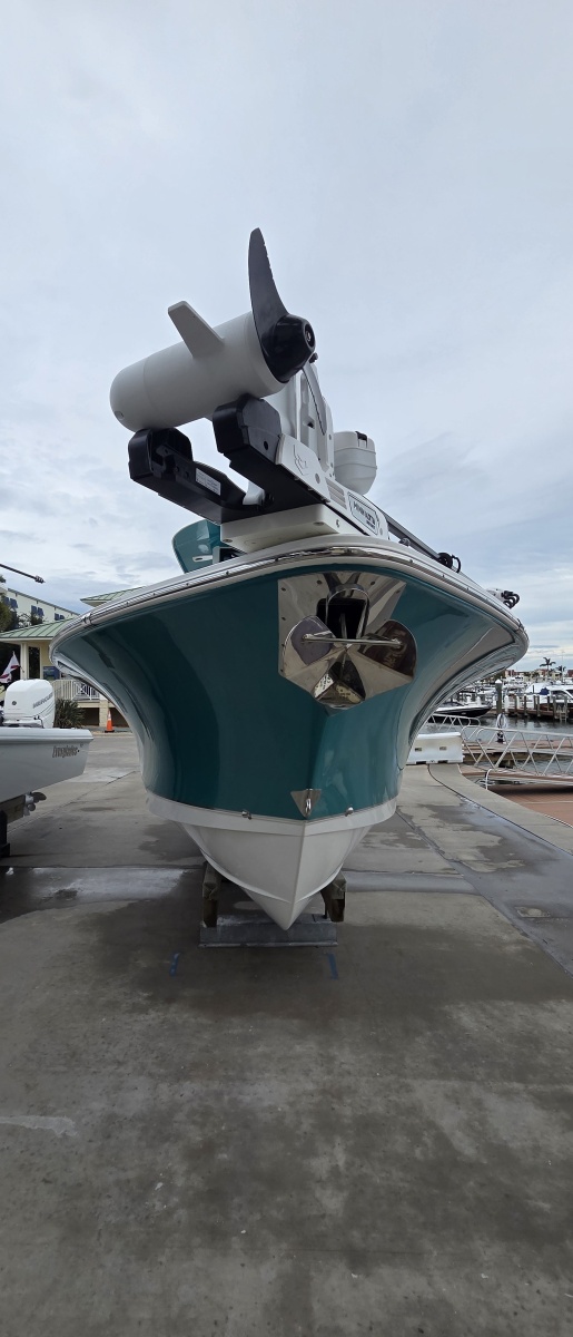 2021 Sea Hunt 27 Gamefish CB