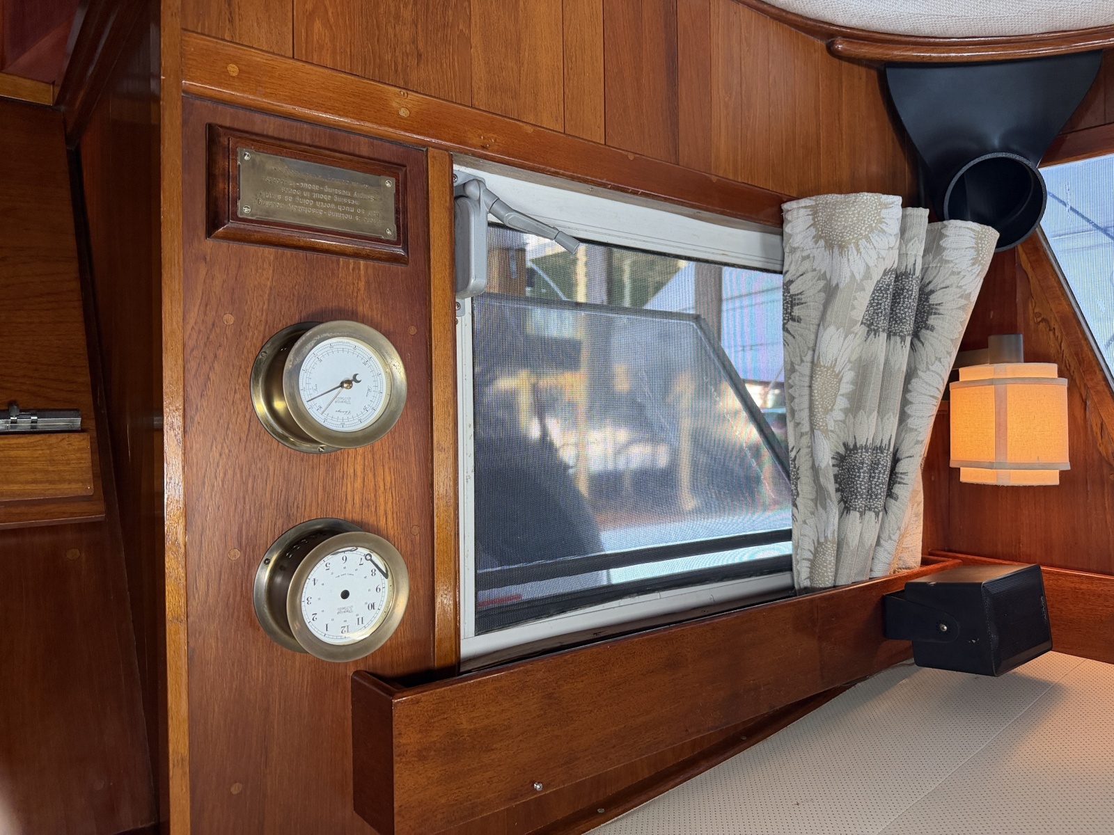 1979 Grand Banks Classic
