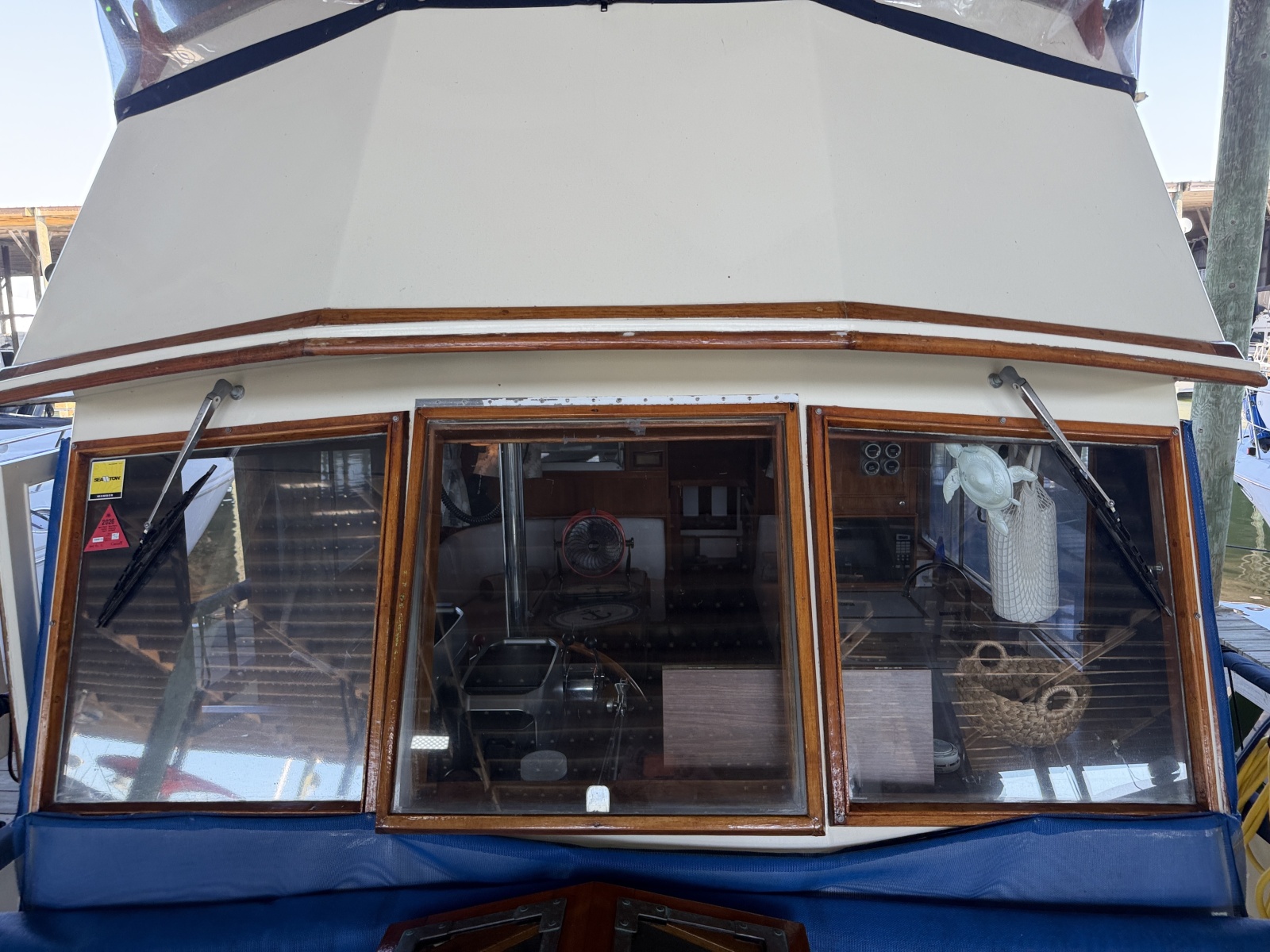 1979 Grand Banks Classic