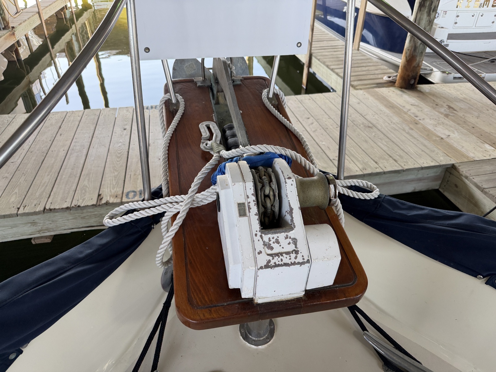 1979 Grand Banks Classic