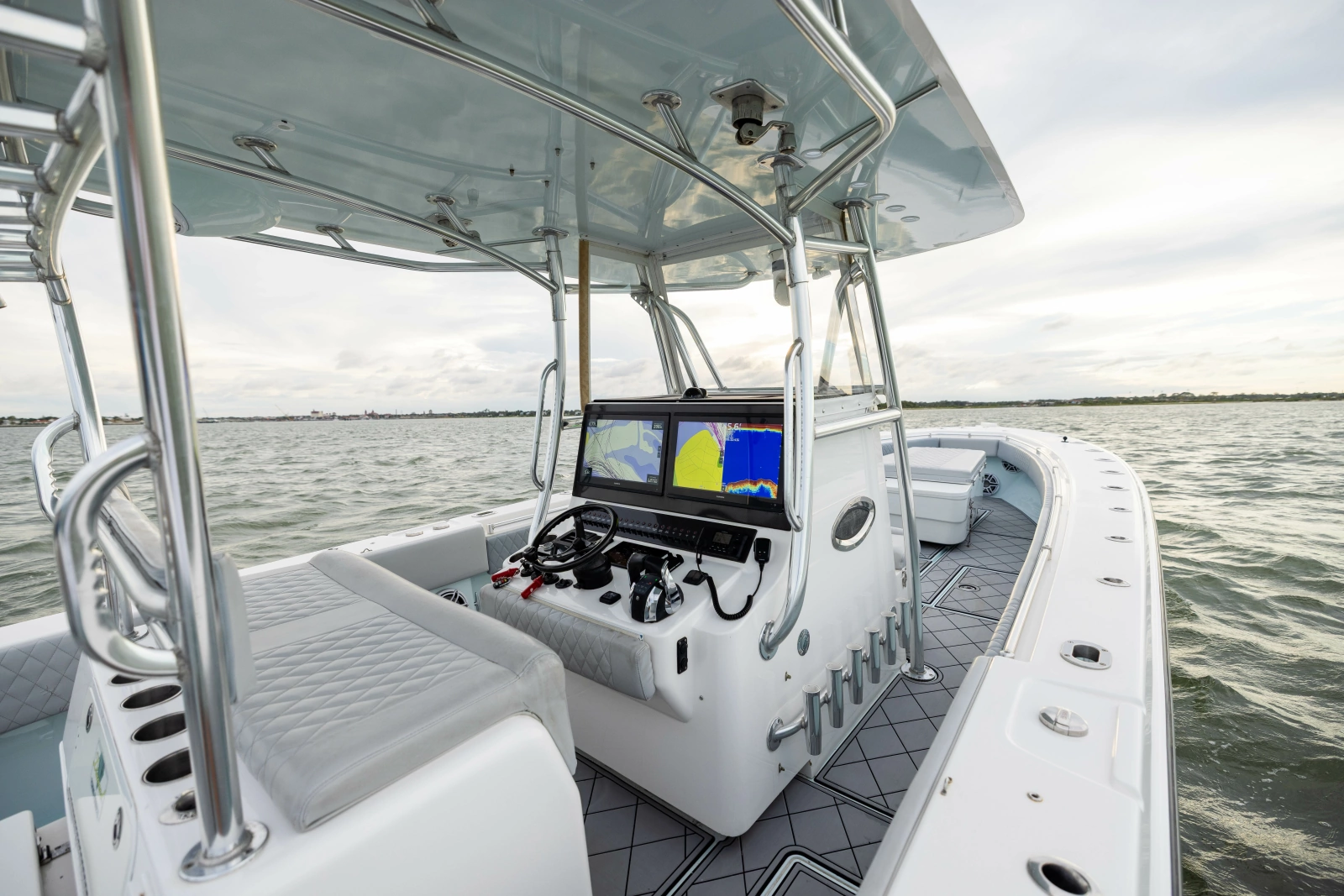 2015 Contender ST