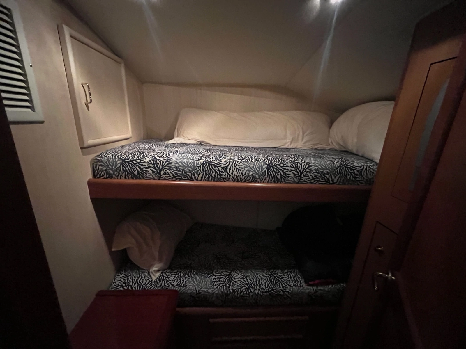 2004 Ocean Yachts 52 Super Sport