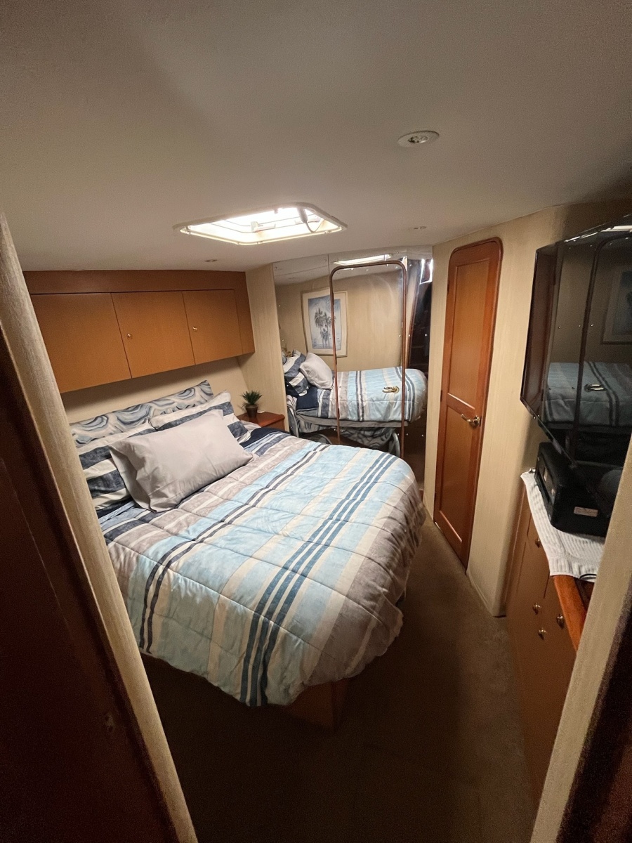 2004 Ocean Yachts 52 Super Sport