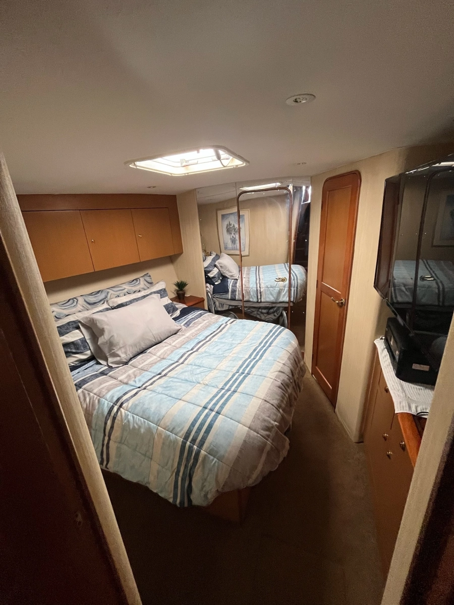 2004 Ocean Yachts 52 Super Sport