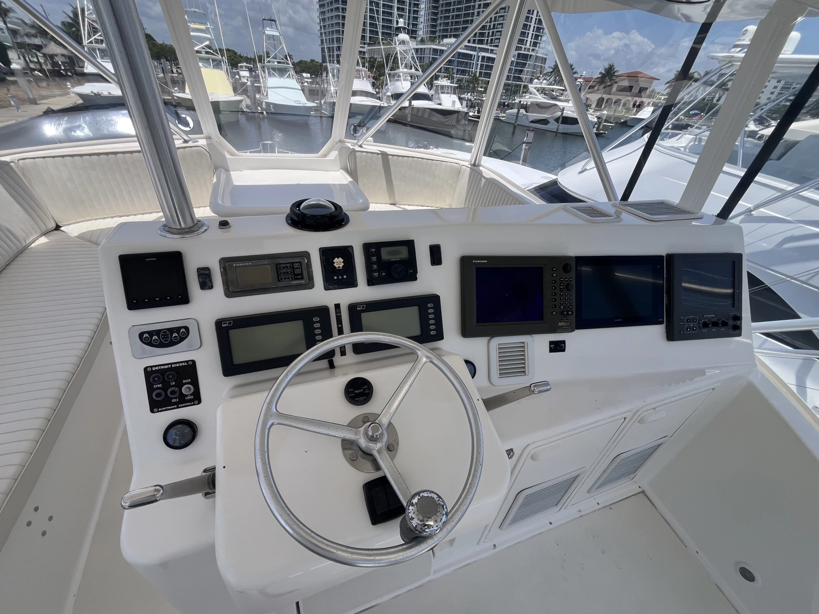 2004 Ocean Yachts 52 Super Sport