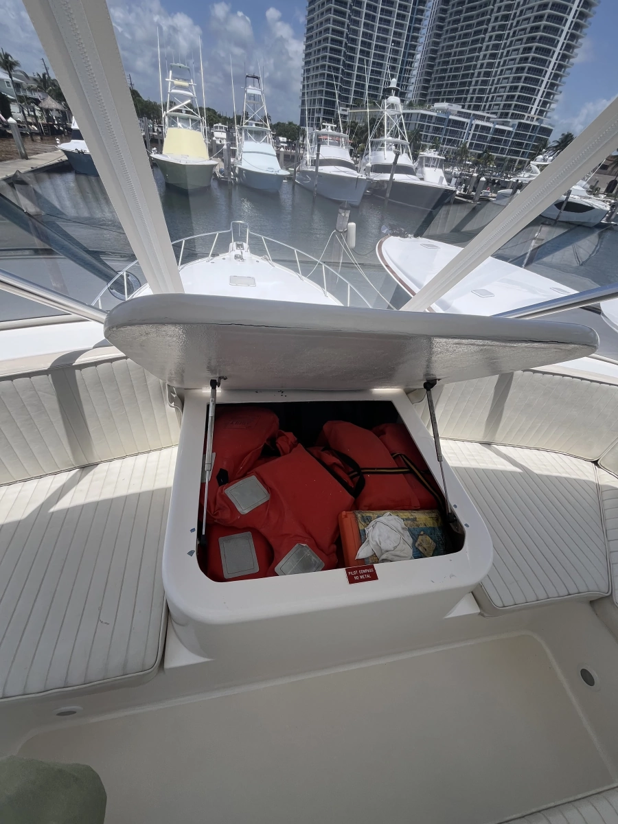 2004 Ocean Yachts 52 Super Sport