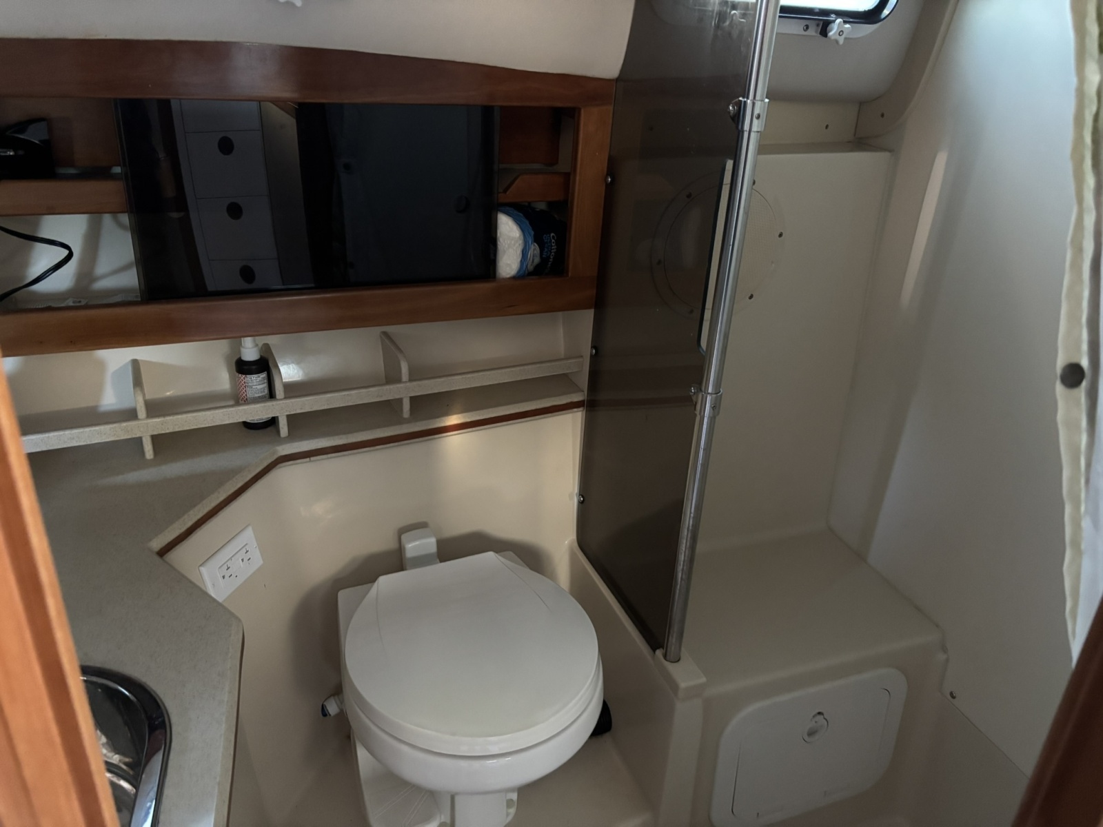 2002 Albin 32+2 Command Bridge